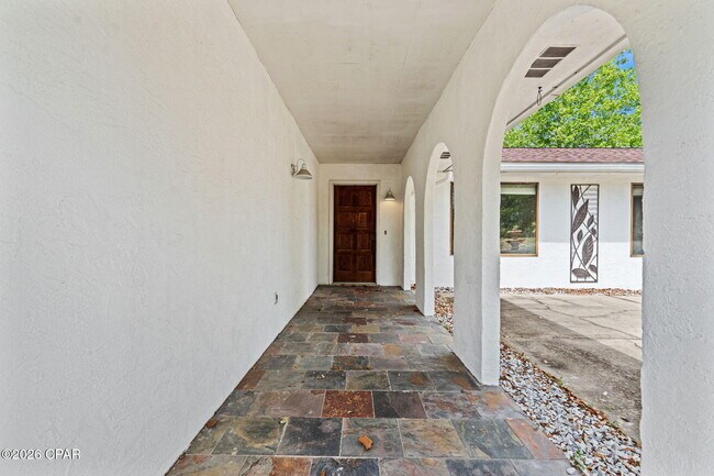 Building Photo - 2194 Briawood Cir