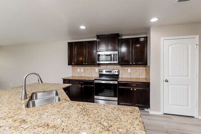 Building Photo - 3903 Goliad Frd