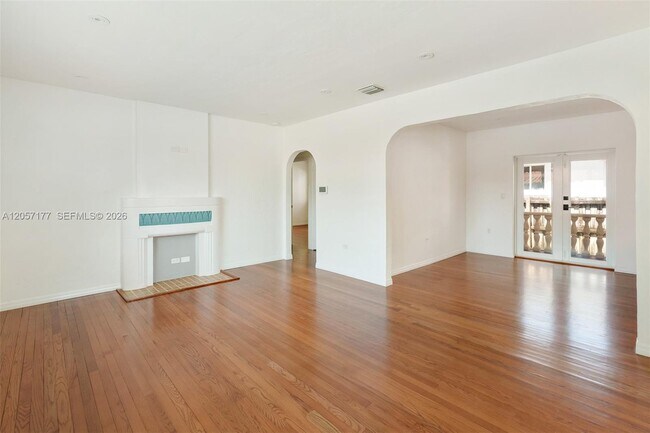 Building Photo - 2240 SW 24th Ave