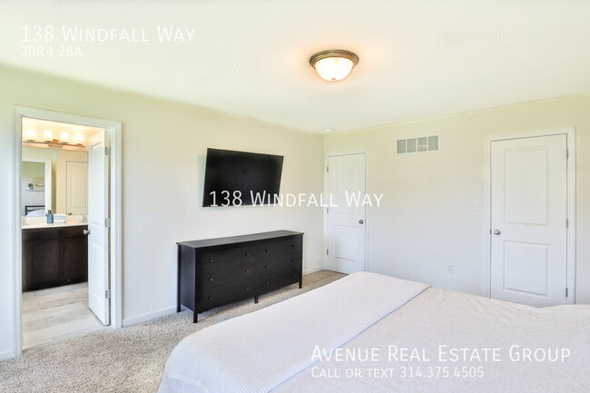 Building Photo - 138 Windfall Wy