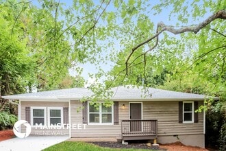 Building Photo - 108 Burch Rd