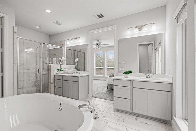 Building Photo - 14516 Kira Ln