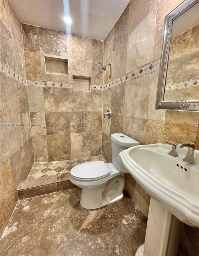 Building Photo - 4111 SW 33rd St