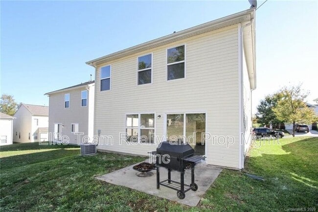 Building Photo - 10816 Carstairs St