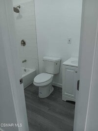 Building Photo - 2023 W 77th St