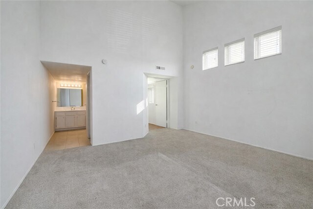 Building Photo - 17054 A Ln