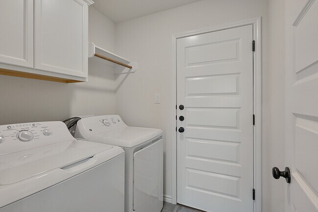 Building Photo - 3109 Brady Ct