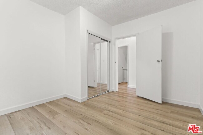 Building Photo - 1174 S Highland Ave