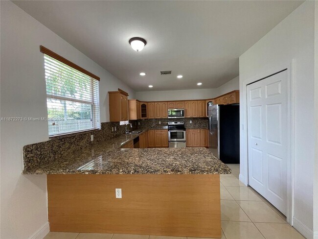 Building Photo - 15810 SW 45th St