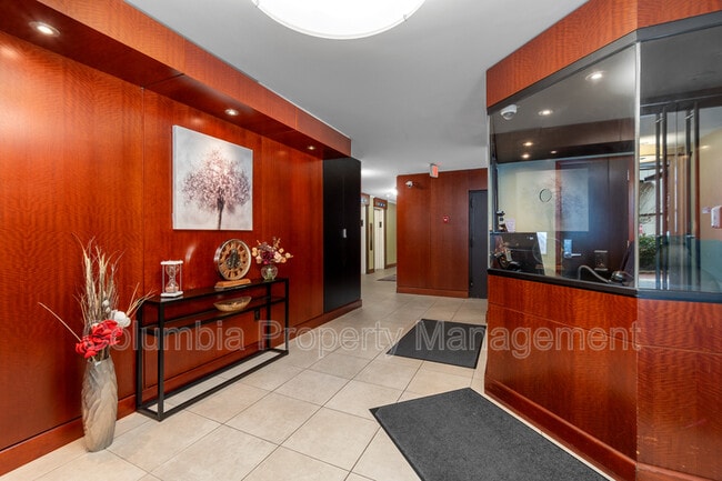 Building Photo - 1260 21st St NW