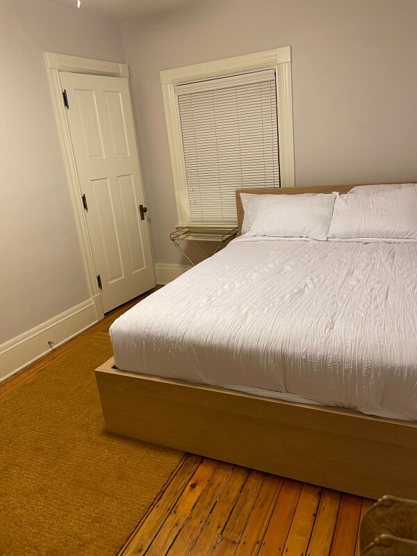 Building Photo - 1900 Columbus Ave.