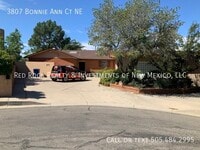 Building Photo - 3807 Bonnie Ann Ct NE