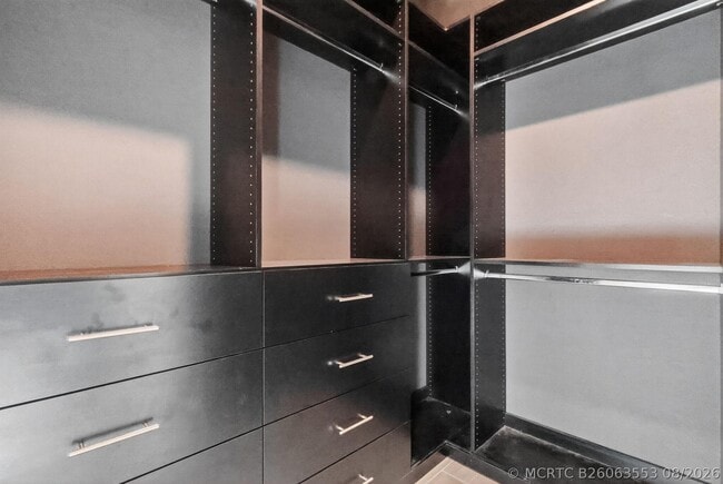 Building Photo - 799 Hookline Cir