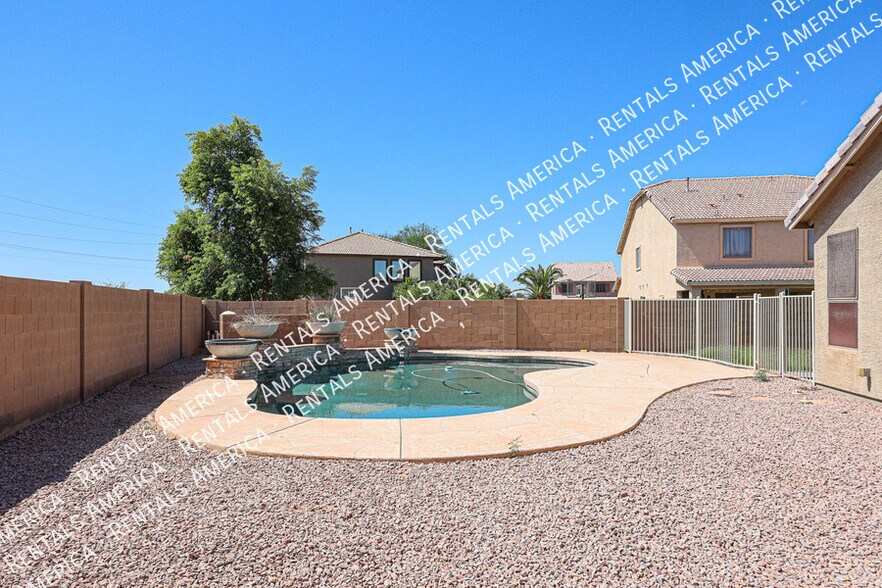 Building Photo - 6974 S Scott Dr