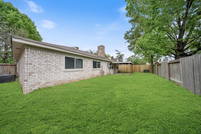 Building Photo - 22619 Pine Mist Ln