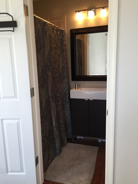 Bathroom for second floor west facing bedroom - 519 North Washington Street