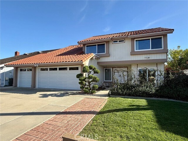 Building Photo - 18402 Oxboro Ln