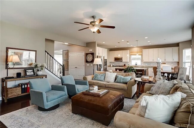 Building Photo - Charming 4 beds 5 bath in Centerville!