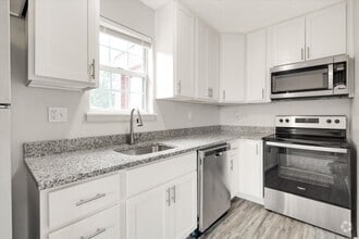 Building Photo - Two bedroom bath and half Townhome