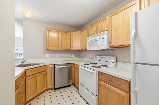 Building Photo - 2794 Barclay Wy