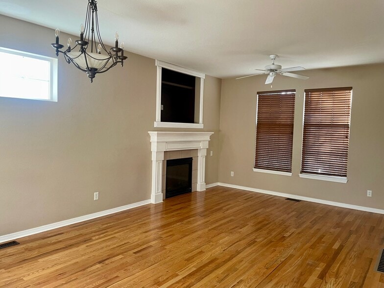 Building Photo - 2738 Autumn Harvest Way