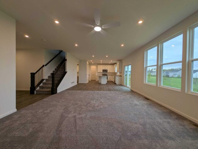 Building Photo - 865 Ping Ln