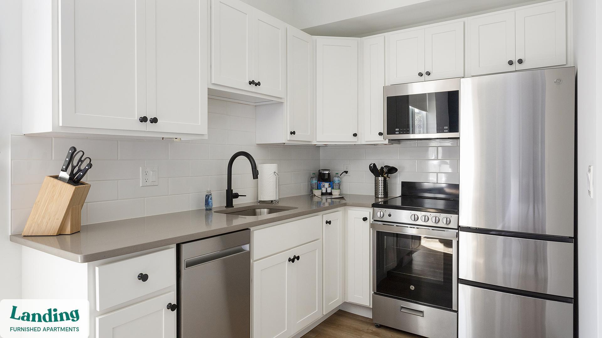 Building Photo - 4014 Ludlow St