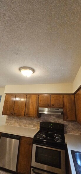 Building Photo - 3212 N 68th St