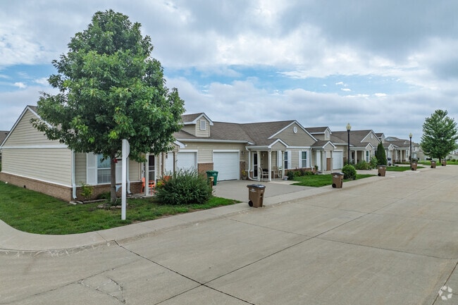 Building Photo - Meadow Vista Senior Villas