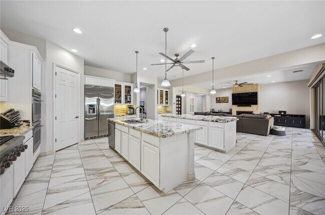 Building Photo - 47 Grand Masters Dr