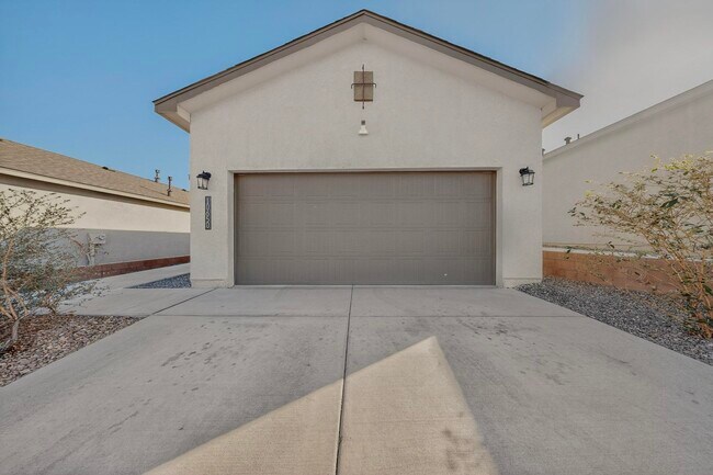 Building Photo - 10650 Valedon Ln SW