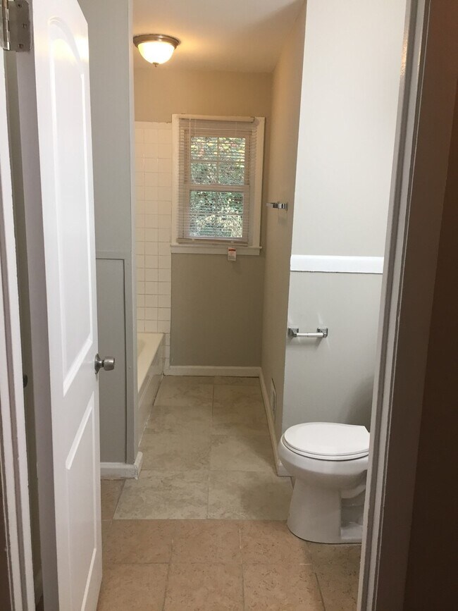 Building Photo - Don’t Miss Out! Look, Lease, and Live Specials EXTENDED to January 31st!