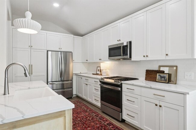 Building Photo - 7117 Cromarty Ln