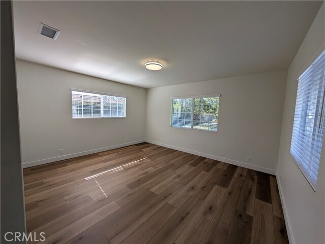 Building Photo - 1921 6th Ave