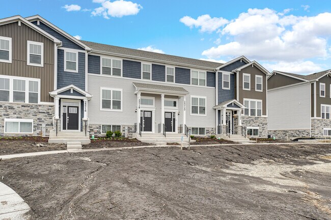 Building Photo - 25720 W Yorkshire Dr