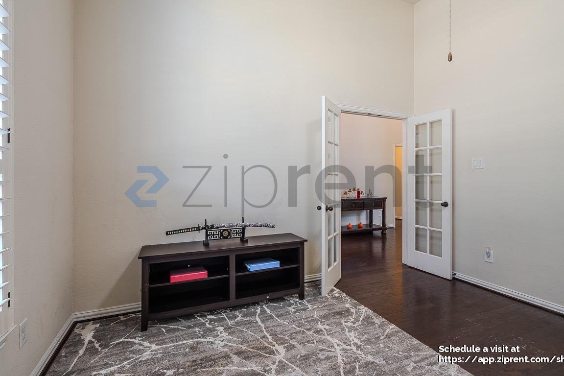 Building Photo - 27115 Downing Park Blvd