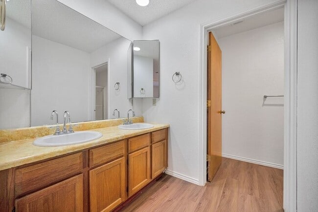 Building Photo - 4503 Fairgate Dr