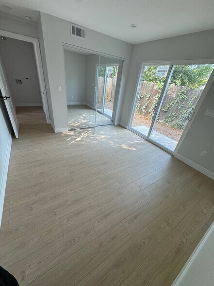 Building Photo - 8530 Penfield Ave