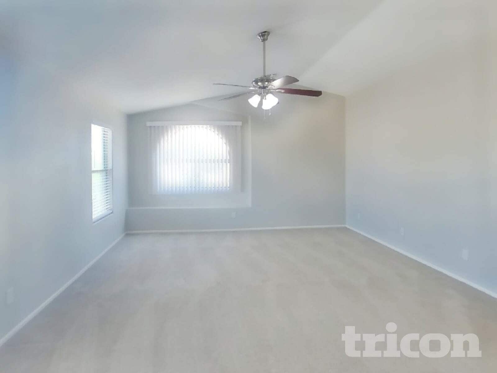 Building Photo - 30010 N Sedona Pl