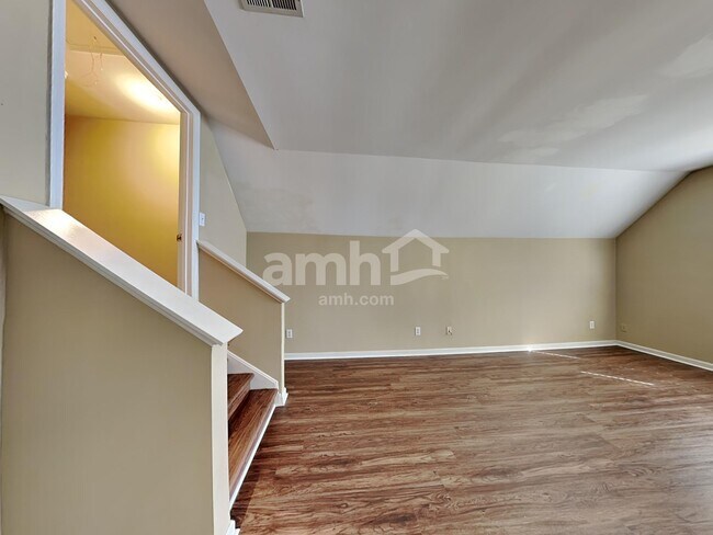 Building Photo - 12617 Waterlow Park Ln