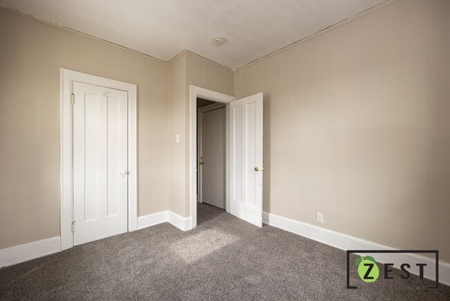 Building Photo - 12120 Stoepel St