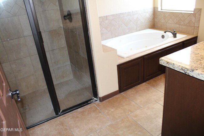 Building Photo - 7316 Brays Landing Drive
