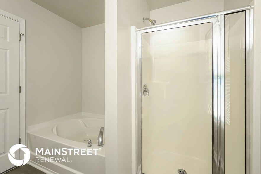 Building Photo - 1112 Highstone Dr