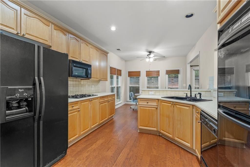 Building Photo - 4610 Planters Hill Dr