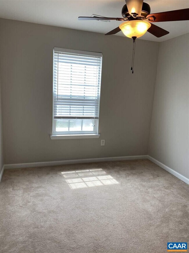 Building Photo - 1930 Asheville Dr