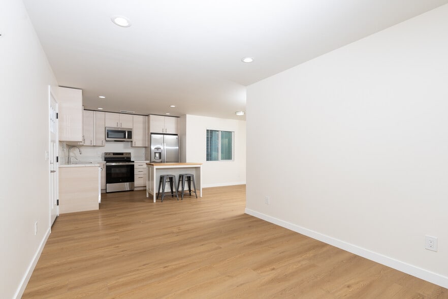 Building Photo - 4826 Rolando Blvd