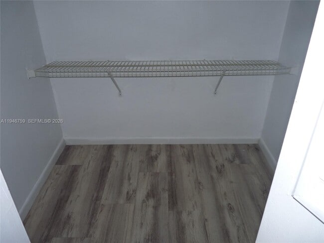 Building Photo - 14301 N Kendall Dr