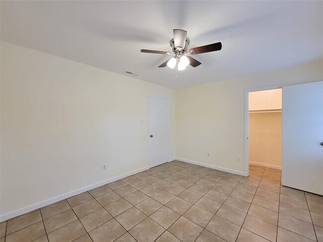 Building Photo - 14333 Memorial Dr