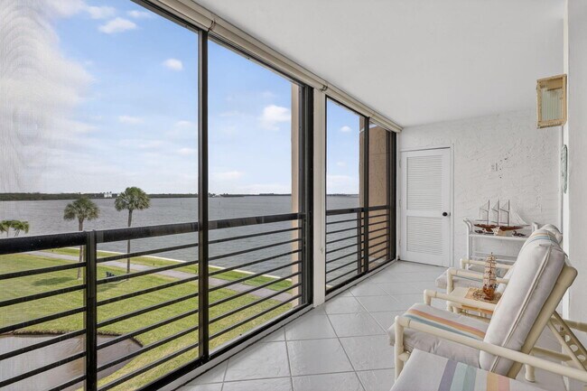 Building Photo - 3382 NE Causeway Blvd