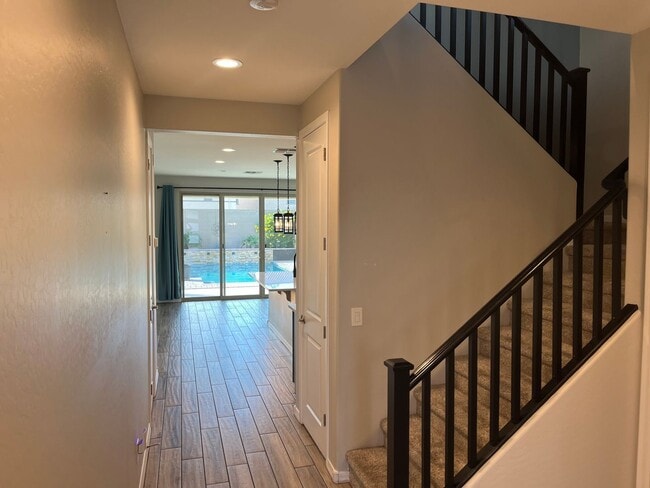 Building Photo - 17430 N 184th Ln